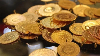 Altın piyasasında hareketli günler yaşanıyor.