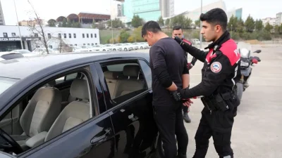 Adana Valisi Adana'daki suç oranlarını