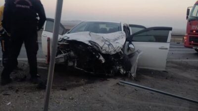 Kahramanmaraş Gaziantep otoyolunda otomobil ve